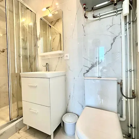 New 354 Paradis- Cosy Center